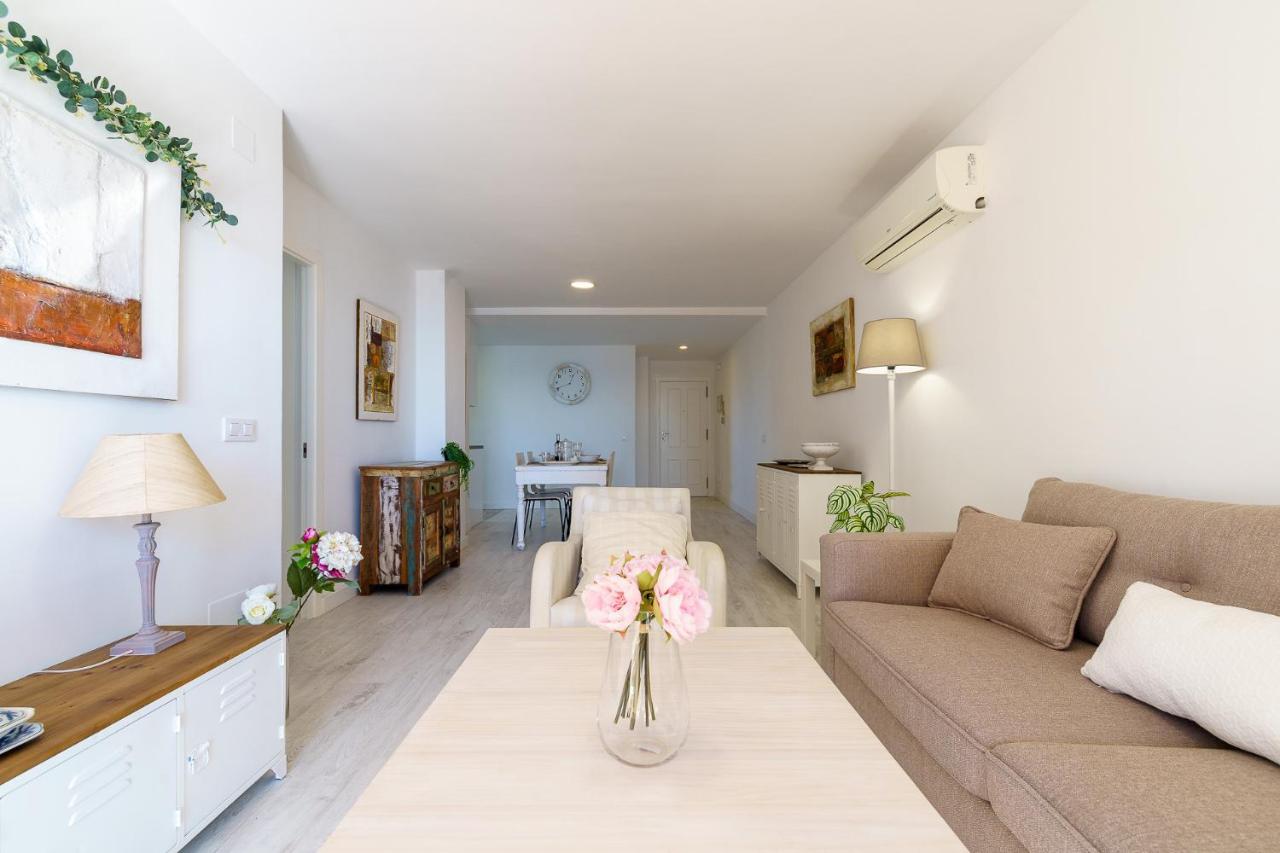 Malagasuite Living Coast Fuengirola Bagian luar foto
