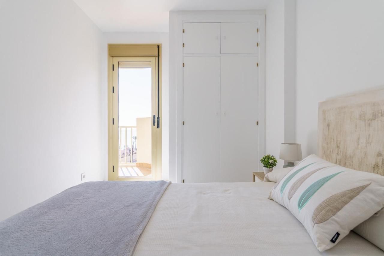 Malagasuite Living Coast Fuengirola Bagian luar foto