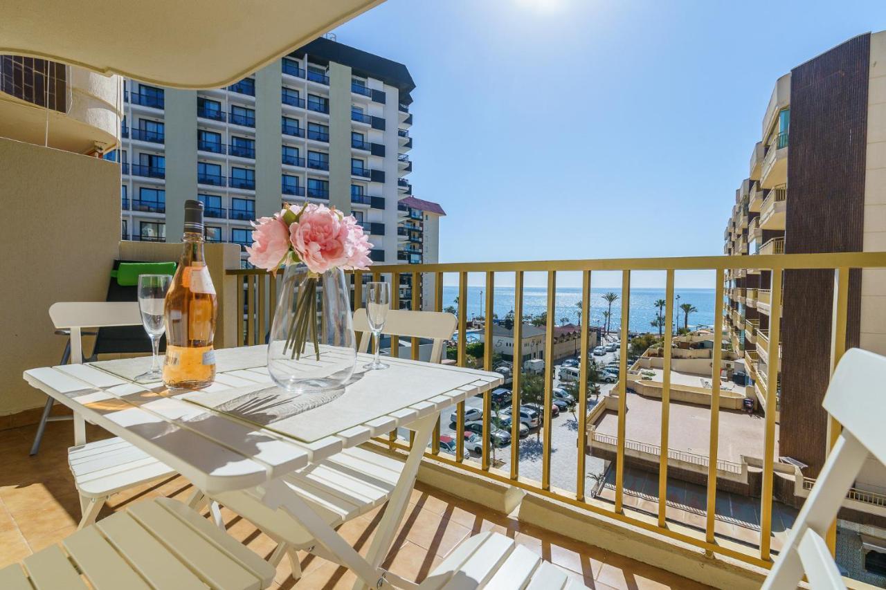 Malagasuite Living Coast Fuengirola Bagian luar foto